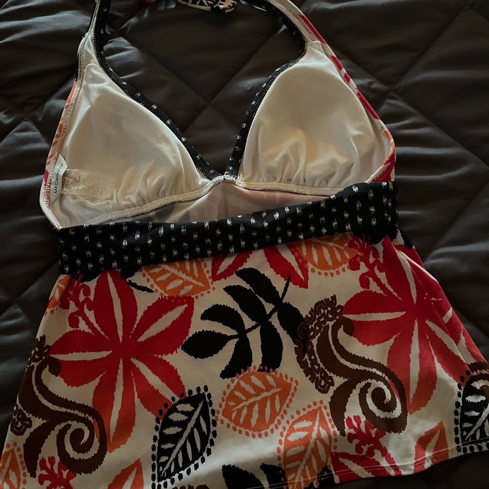 Liz Claiborne Floral Swim Tankini-Closet Clear Out! - Picture 2 of 3